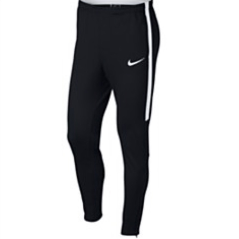 NIKE Men’s DRI-Fit Training Pants